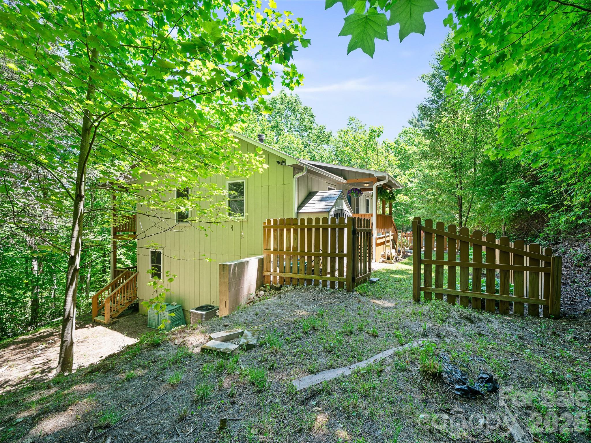 Swiss Pine Lake - Residential