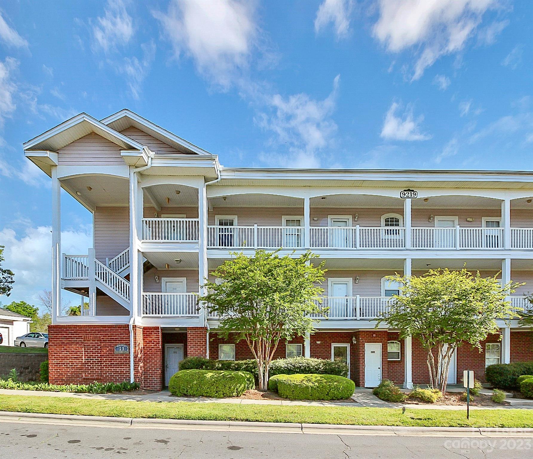 Heatherstone - Residential Lease