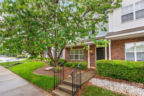 Photo of 15411 Asterwind Court, Charlotte, NC 28277 (MLS # 4390329)