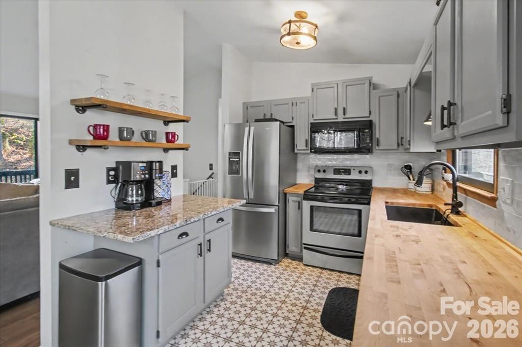 30 Whippoorwill Drive