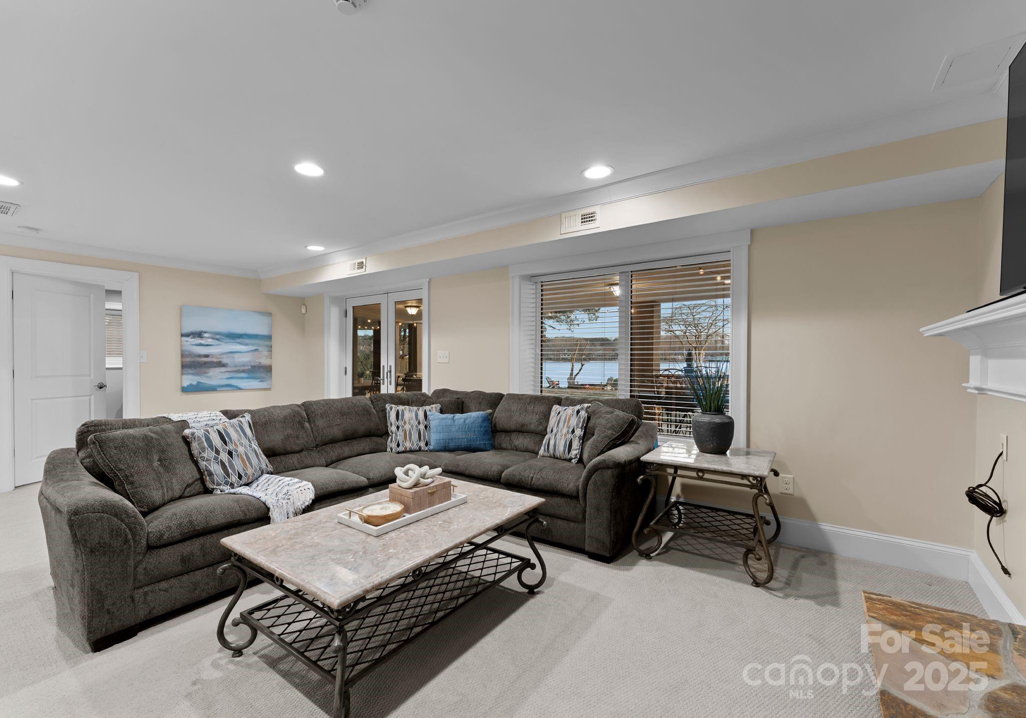 Pirates Cove - Residential