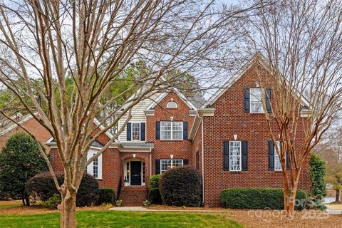 Photo of 16308 Crystal Downs Lane, Charlotte, NC 28278 (MLS # 4326108)
