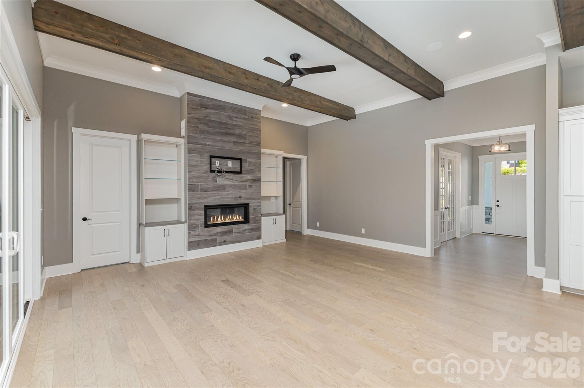123 Farm Knoll Way