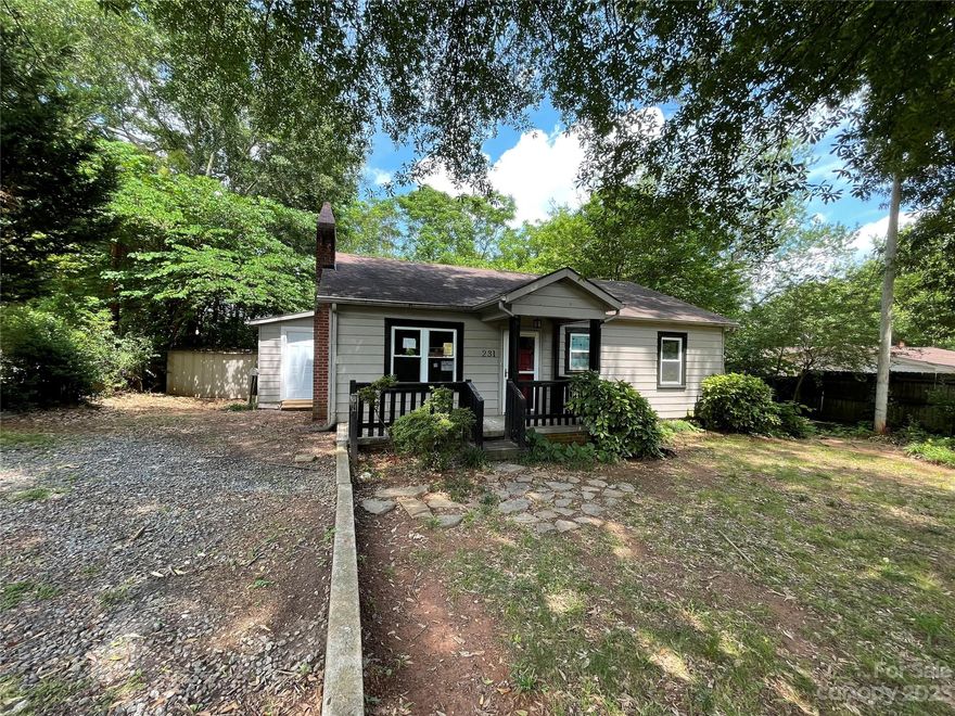 *This Property is Eligible Under the Freddie Mac First Look Initiative Through 7/1/2023.  This is a 2 Bedroom/1 bath home located in the Forest City limits with public water and sewer.  Within walking distance to downtown Forest City, shops, restaurants, and the POPS Amphitheater.  This is a FHLMC property is being sold "as is."  Some repairs have been made and available list upon request.