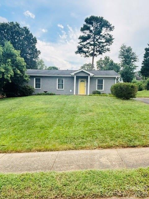 Photo of 812 Capps Hill Mine Road, Charlotte, NC 28216 (MLS # 4420092)