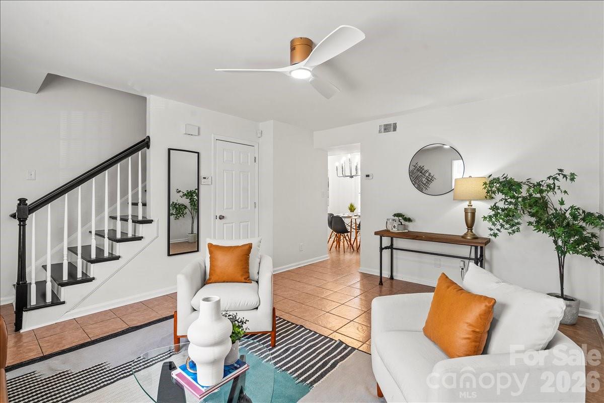 2220 Yorkhills Drive 2