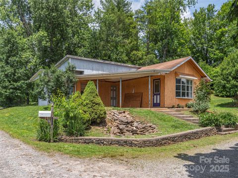 157 Evergreen Circle Waynesville NC 28786