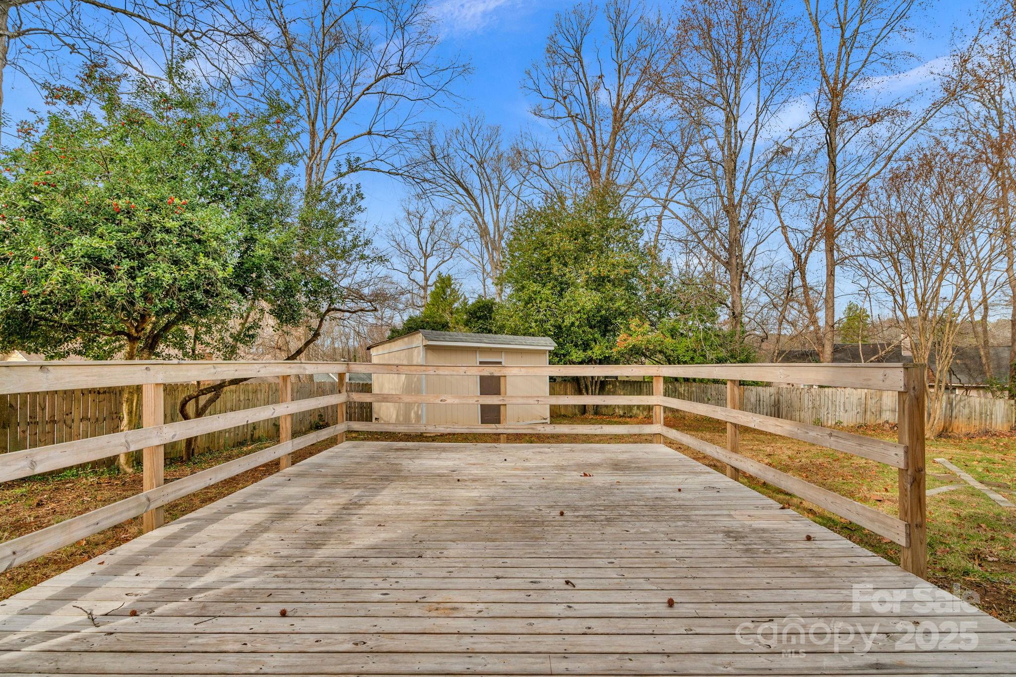 Mcalpine Woods - Residential