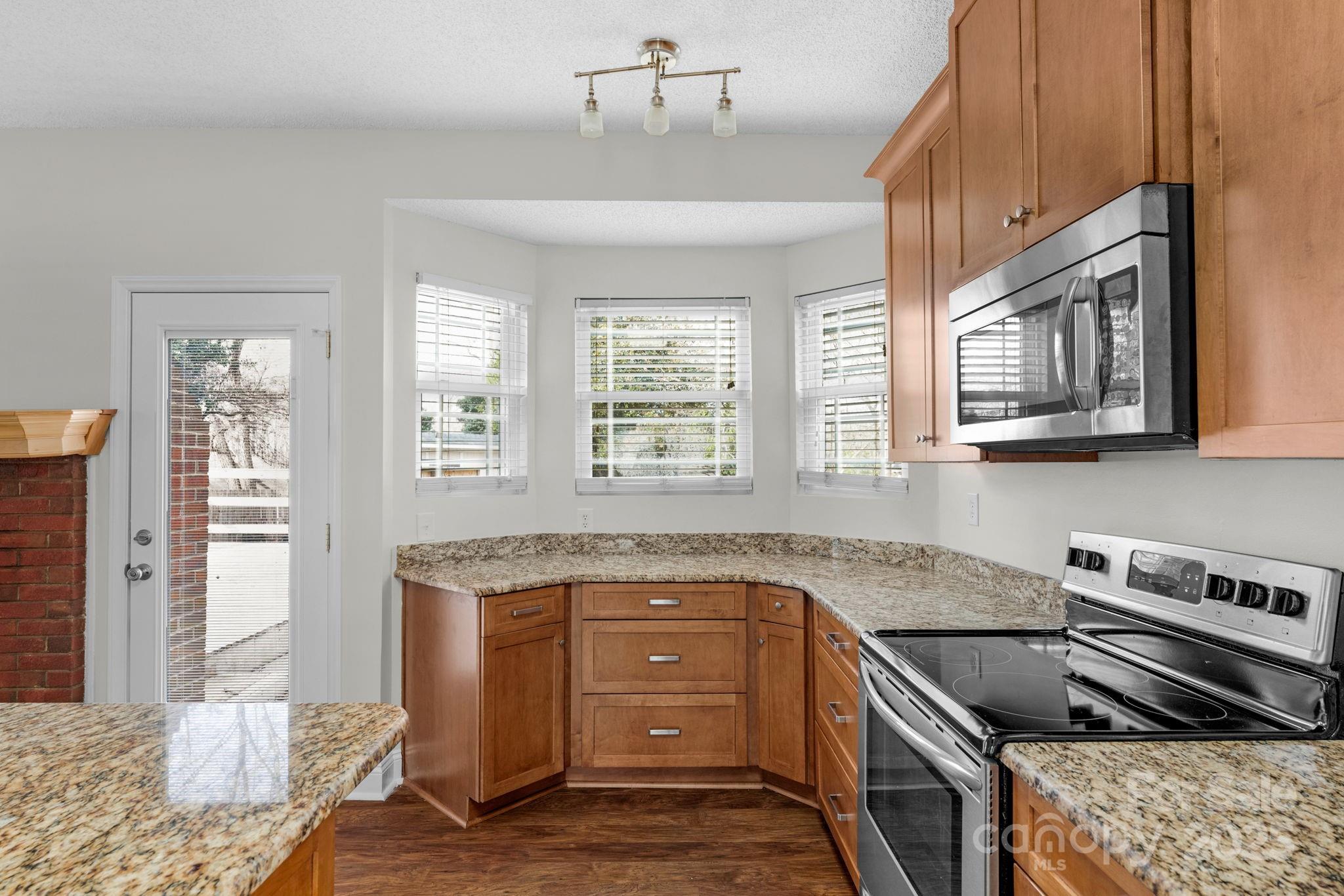 Mcalpine Woods - Residential