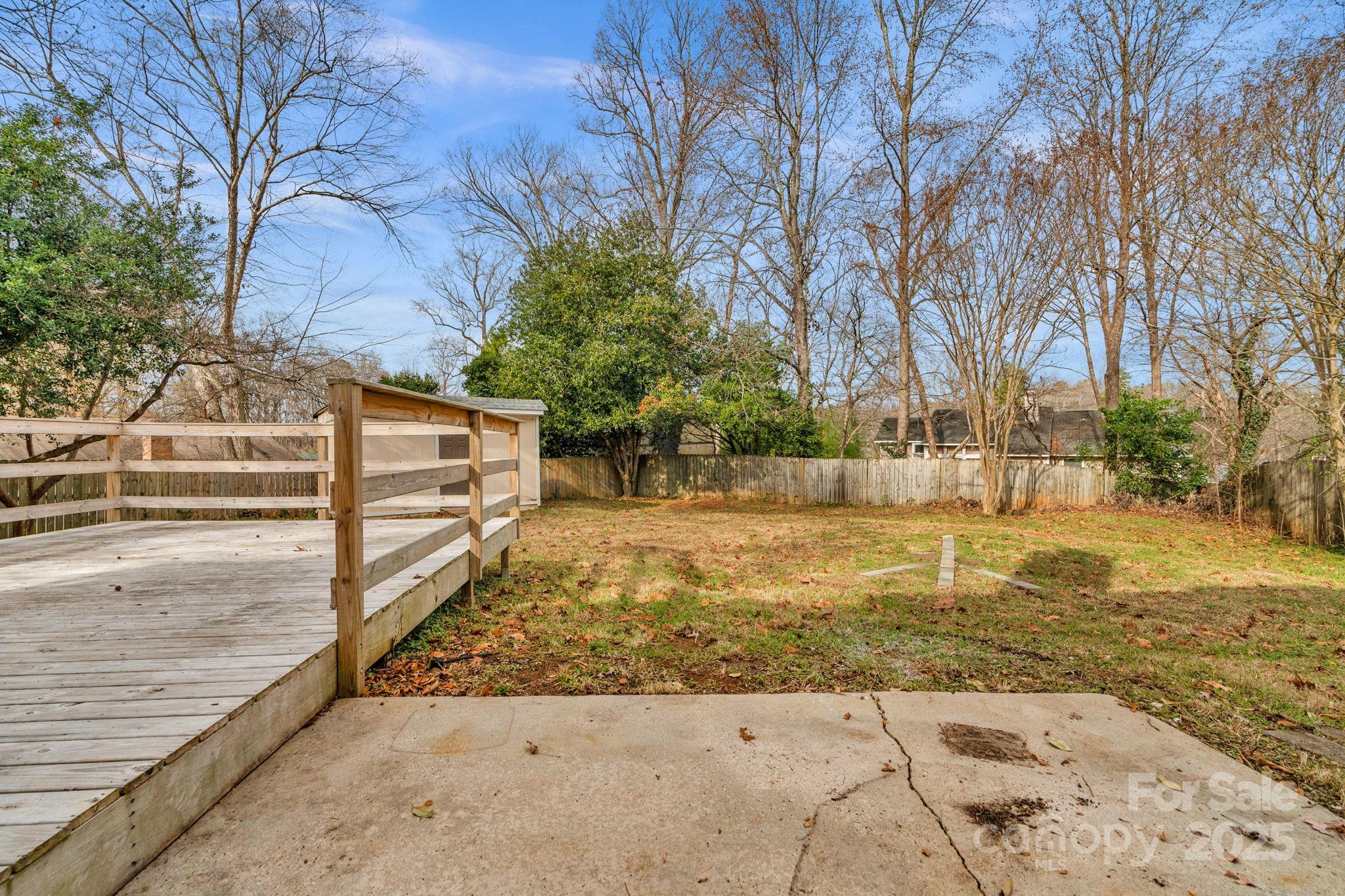 Mcalpine Woods - Residential