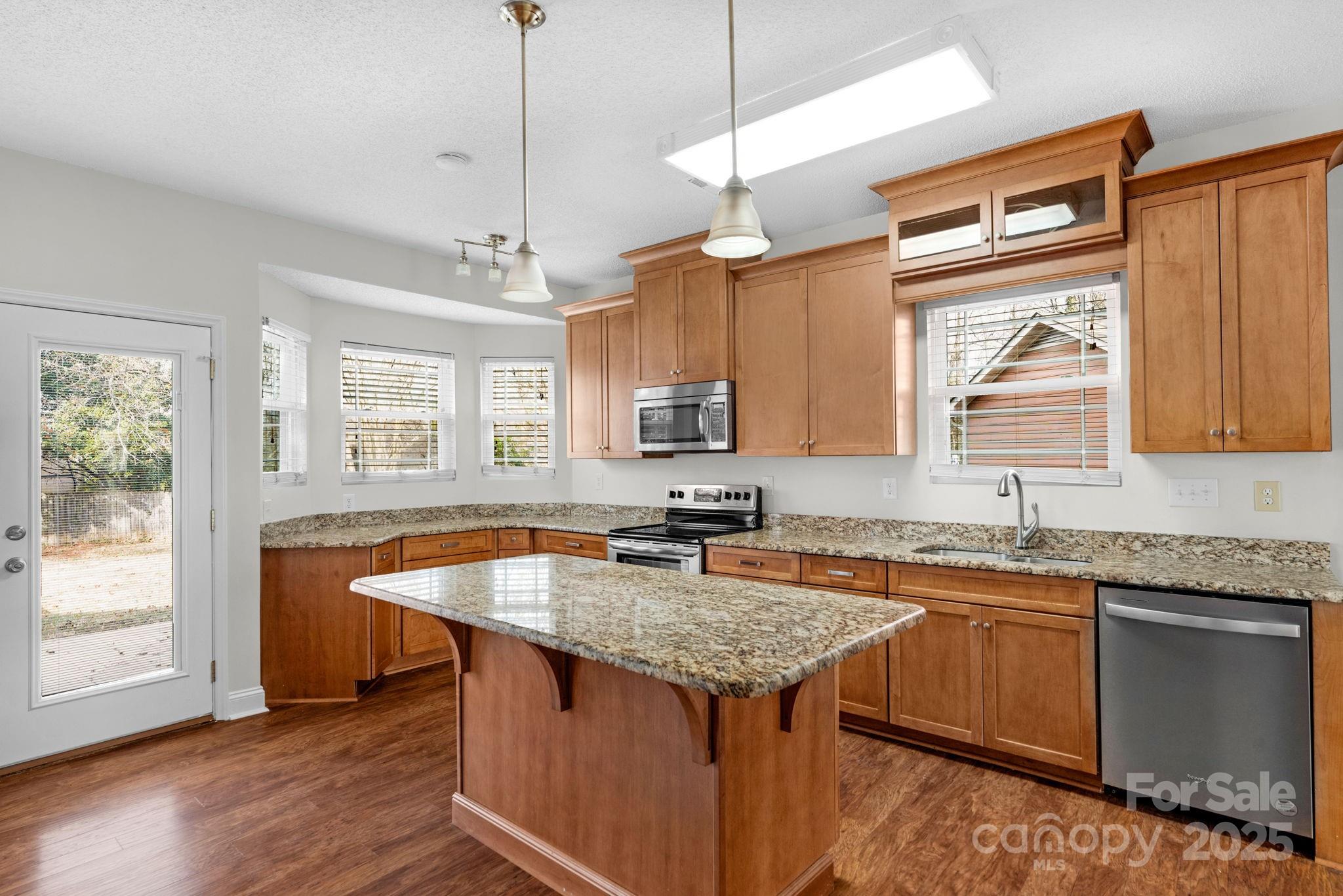 Mcalpine Woods - Residential