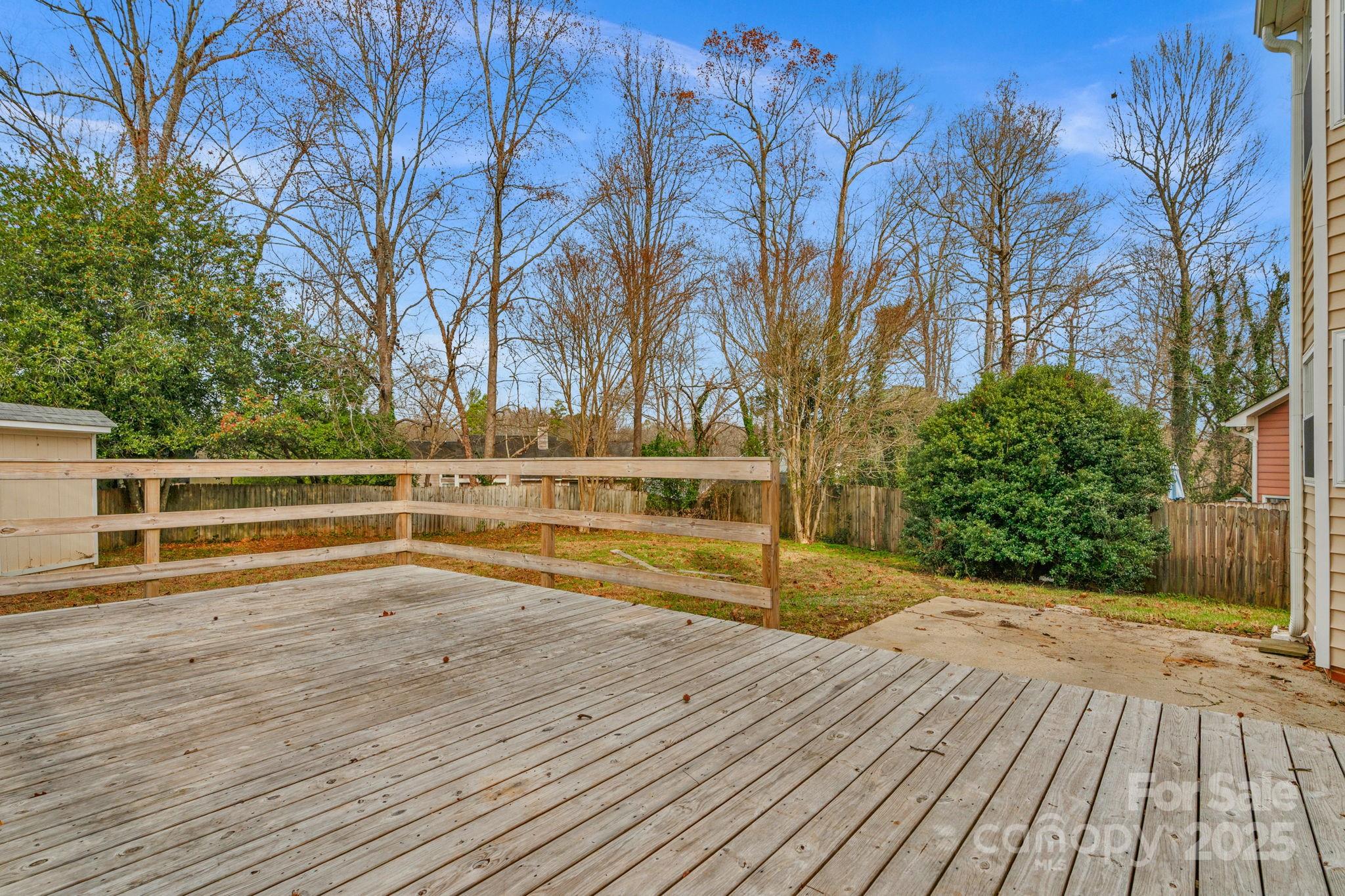 Mcalpine Woods - Residential