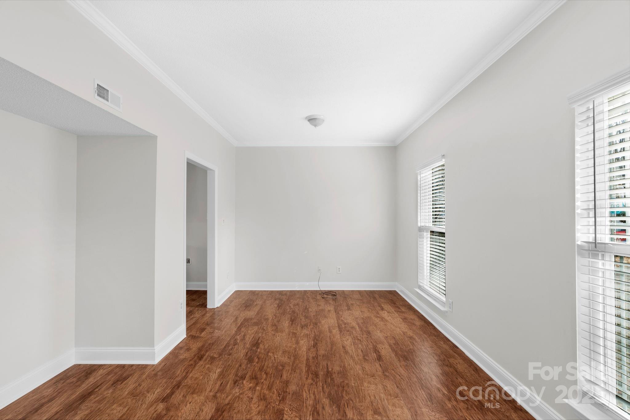 Mcalpine Woods - Residential