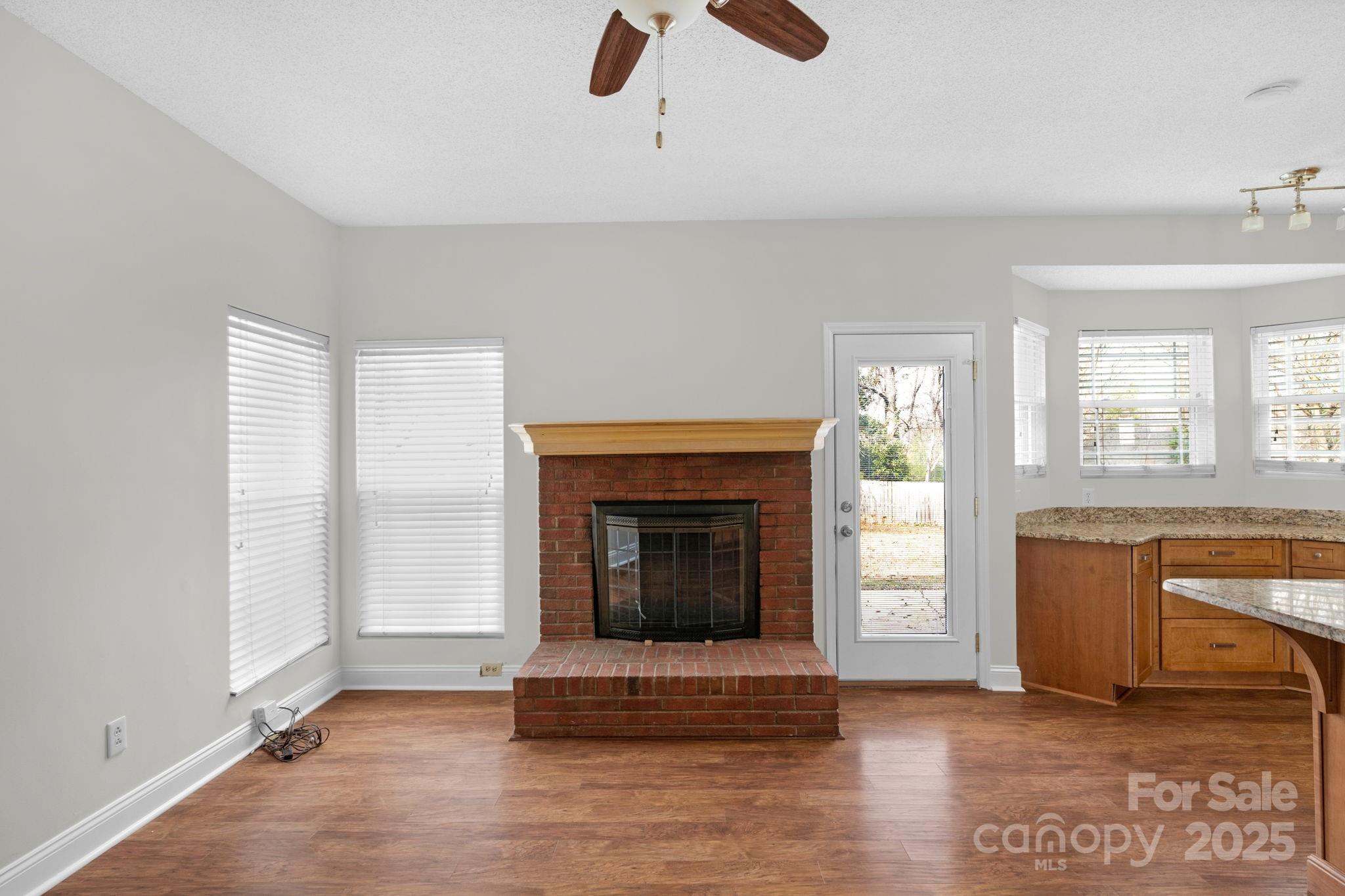 Mcalpine Woods - Residential