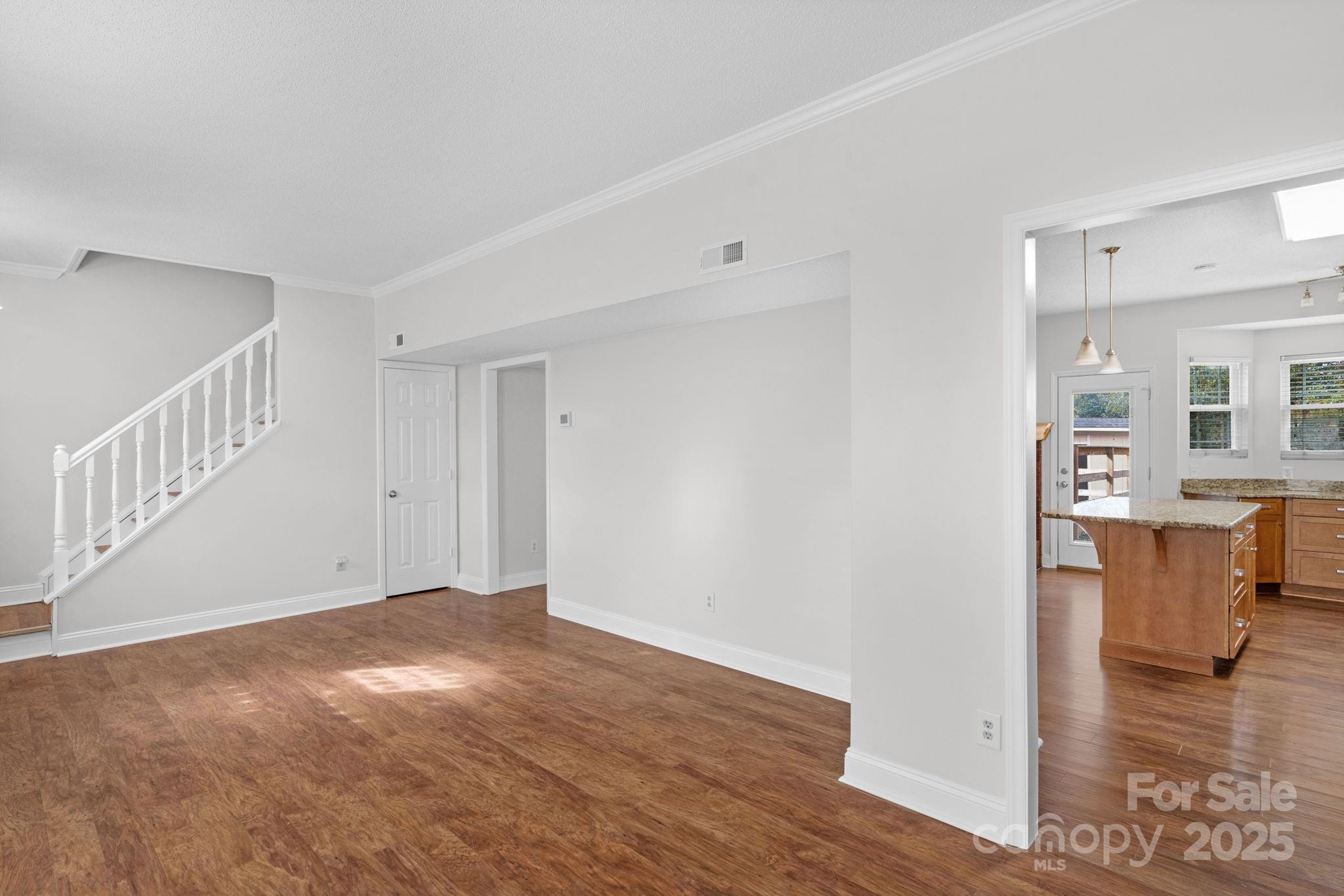 Mcalpine Woods - Residential