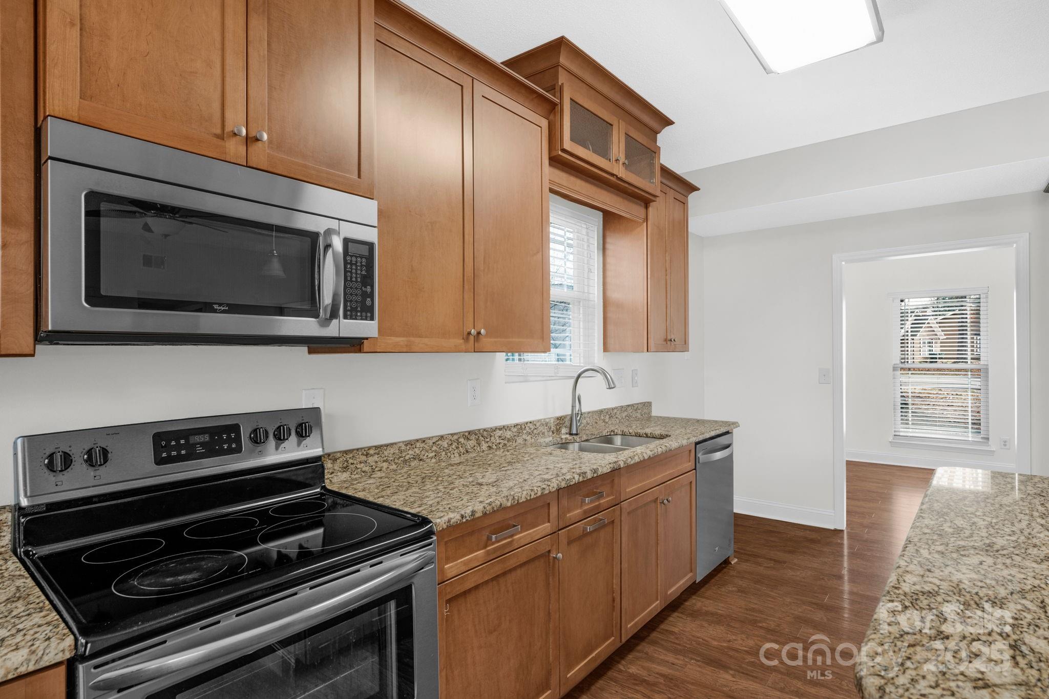 Mcalpine Woods - Residential