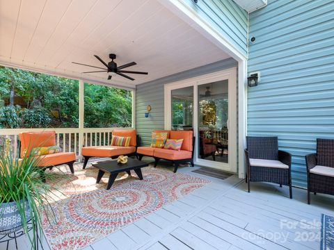 A home in Pisgah Forest