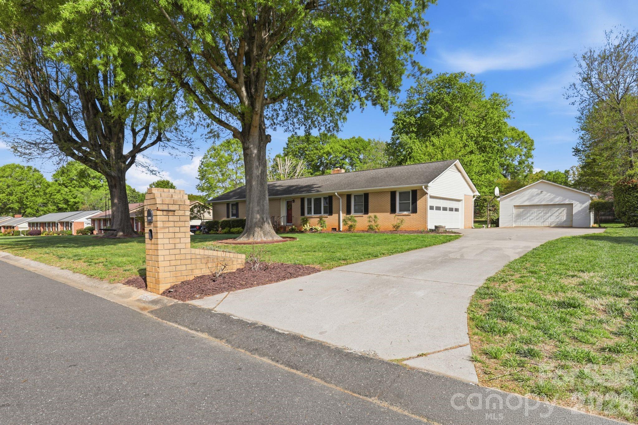 8325 Fallsdale Drive