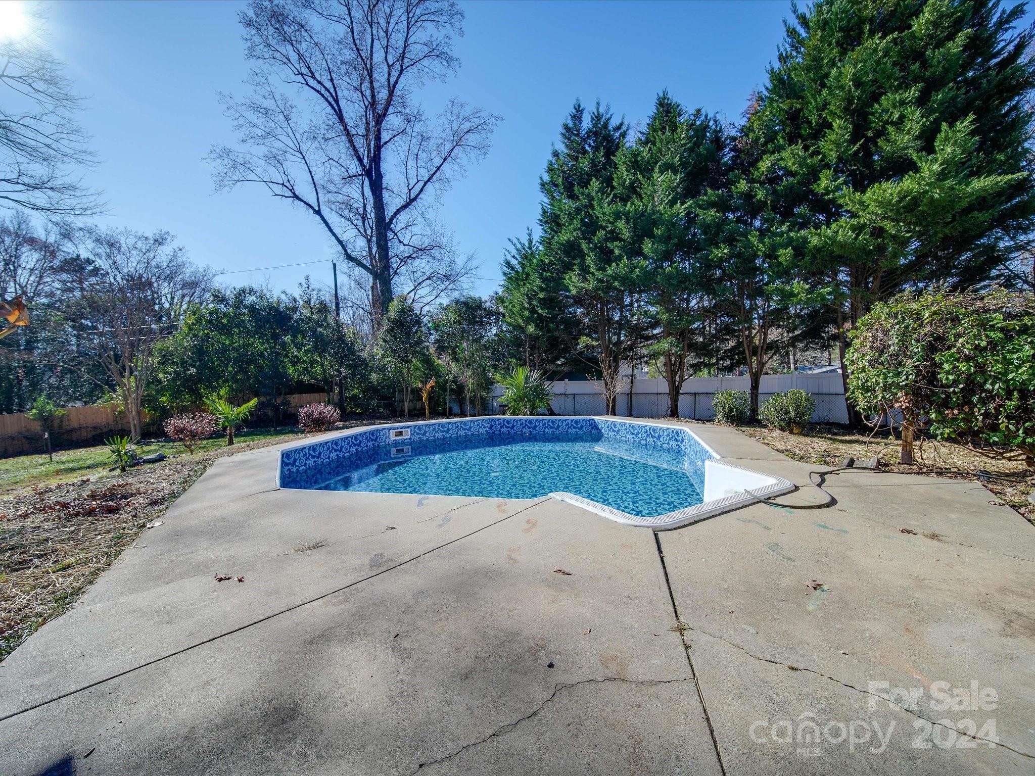 Fox Run - Residential