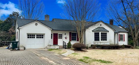 138 Louise Drive SE Concord NC 28025