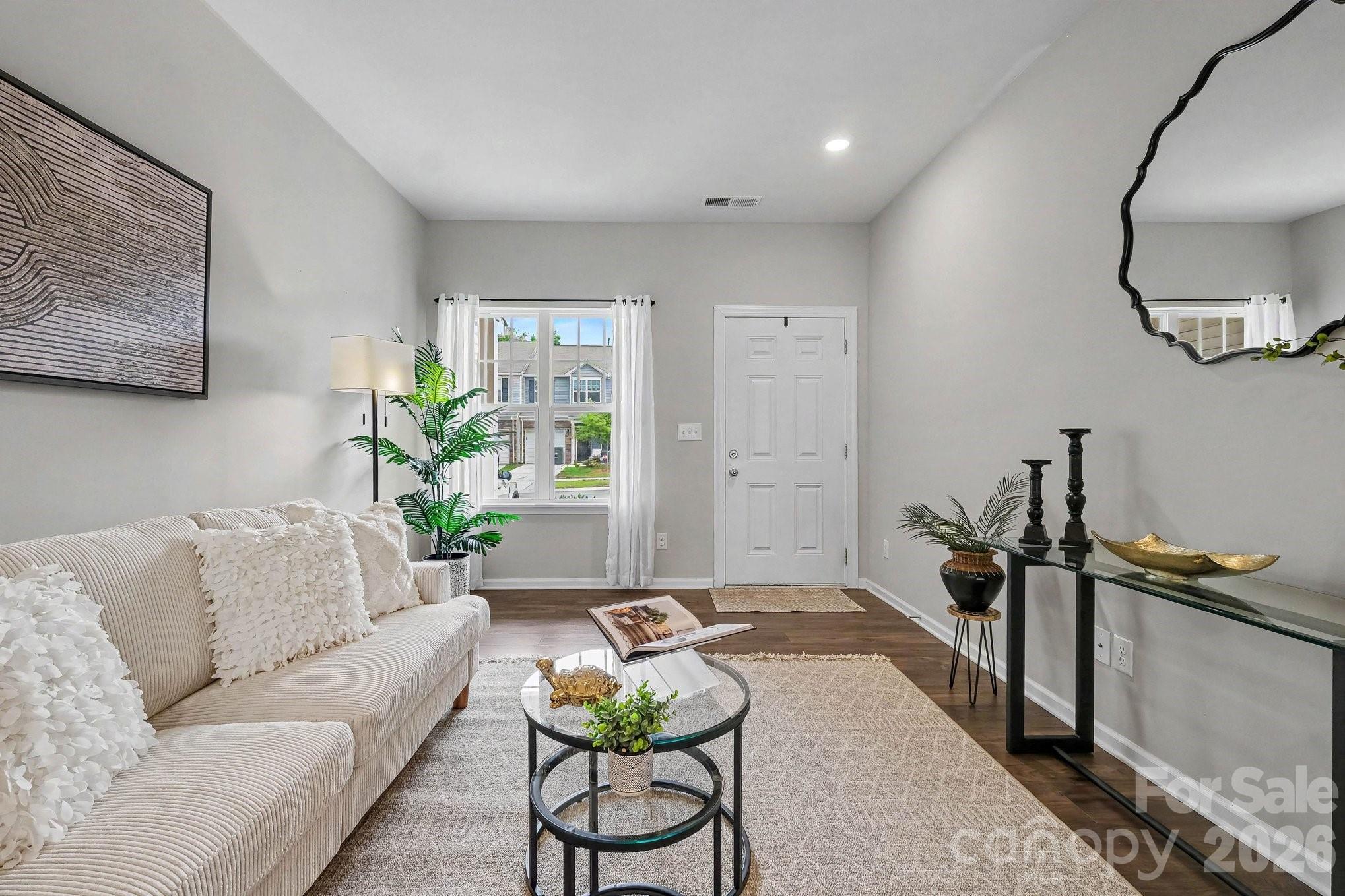 6411 Revolutionary Trail