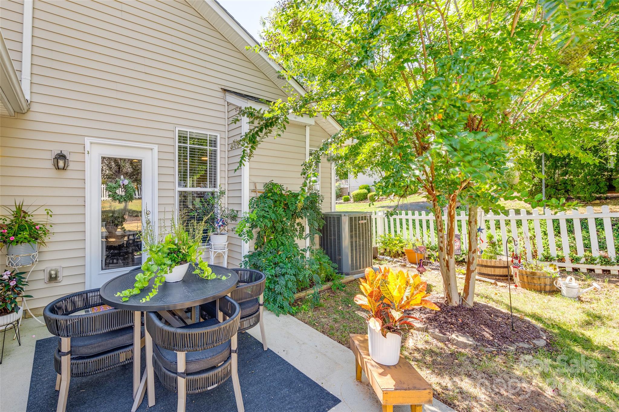 Macaulay - Residential