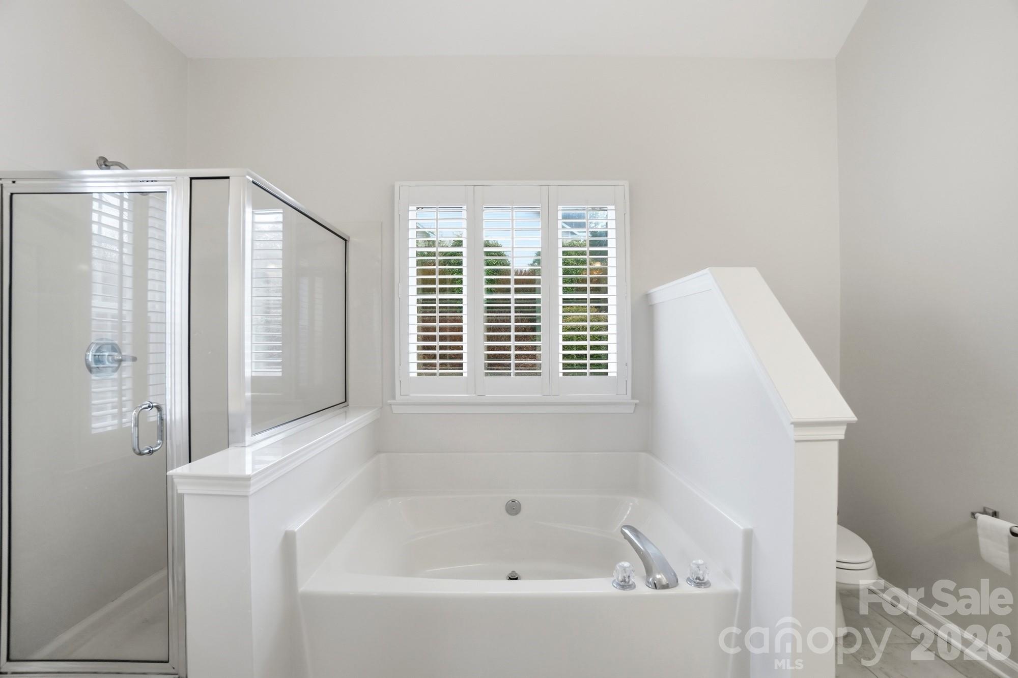 Gates At Waterside - Residential