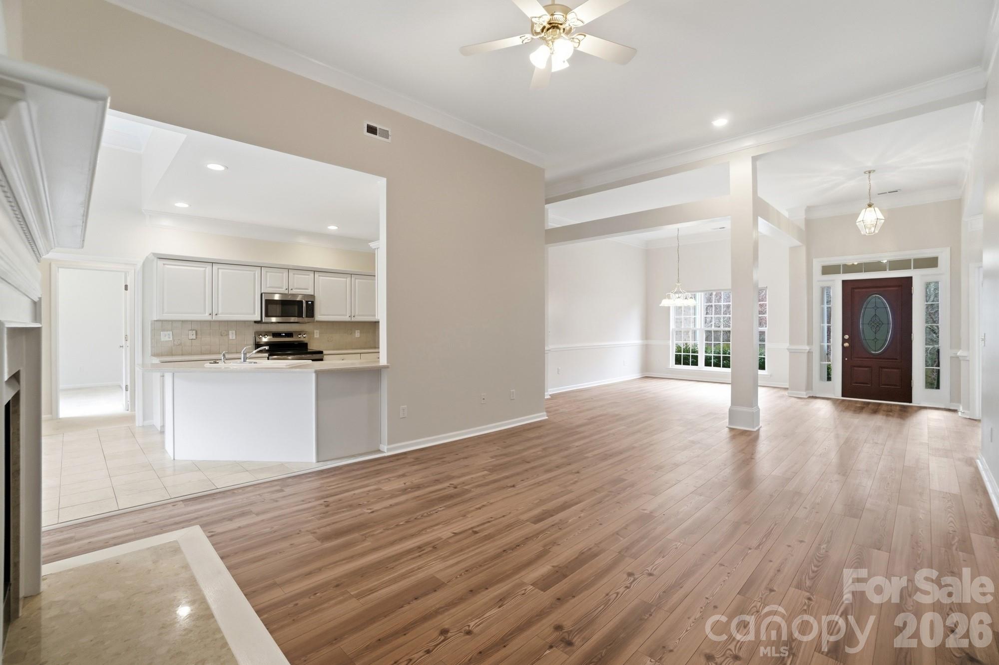 Gates At Waterside - Residential