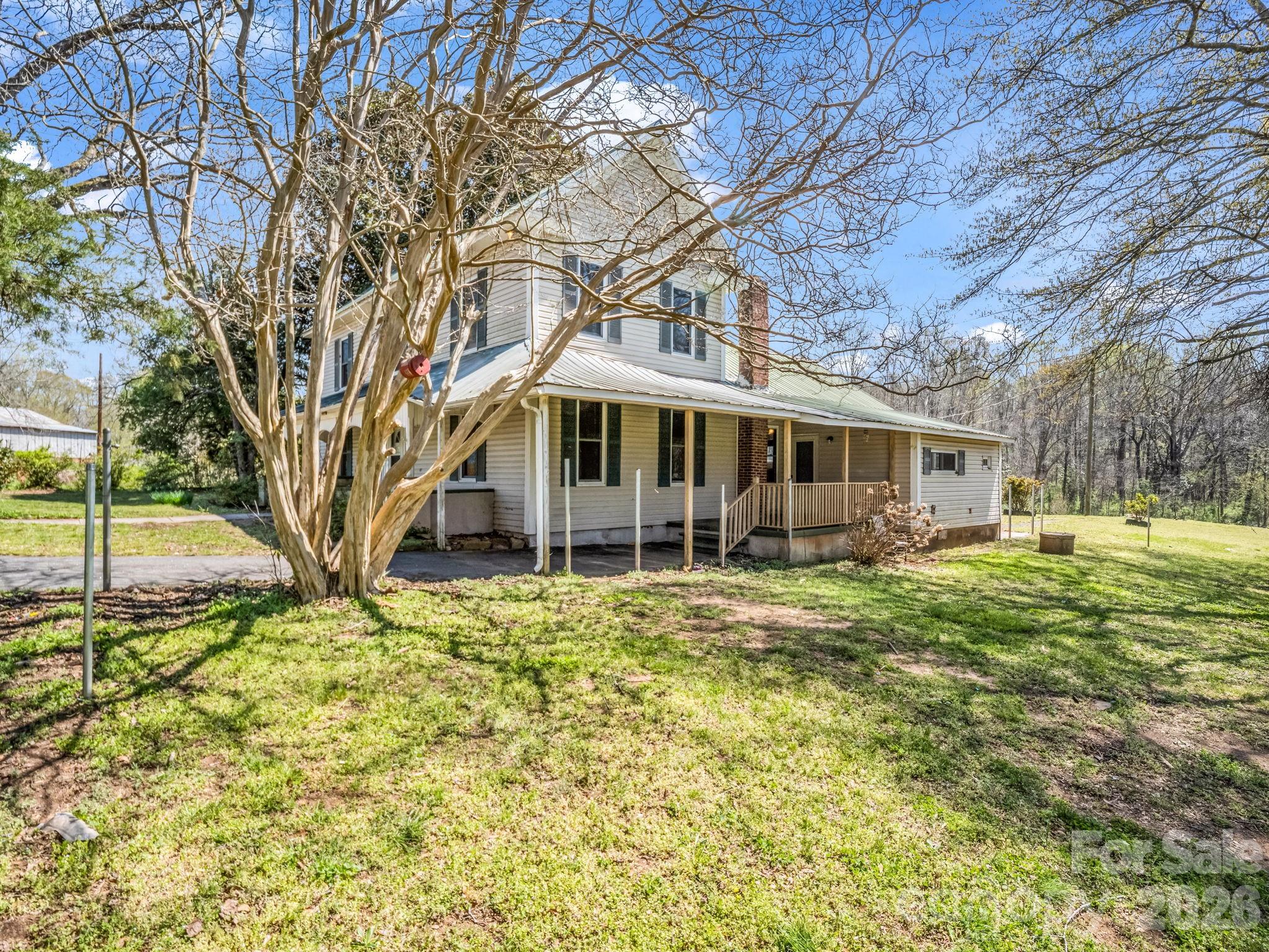 1282 Old US 74 Highway