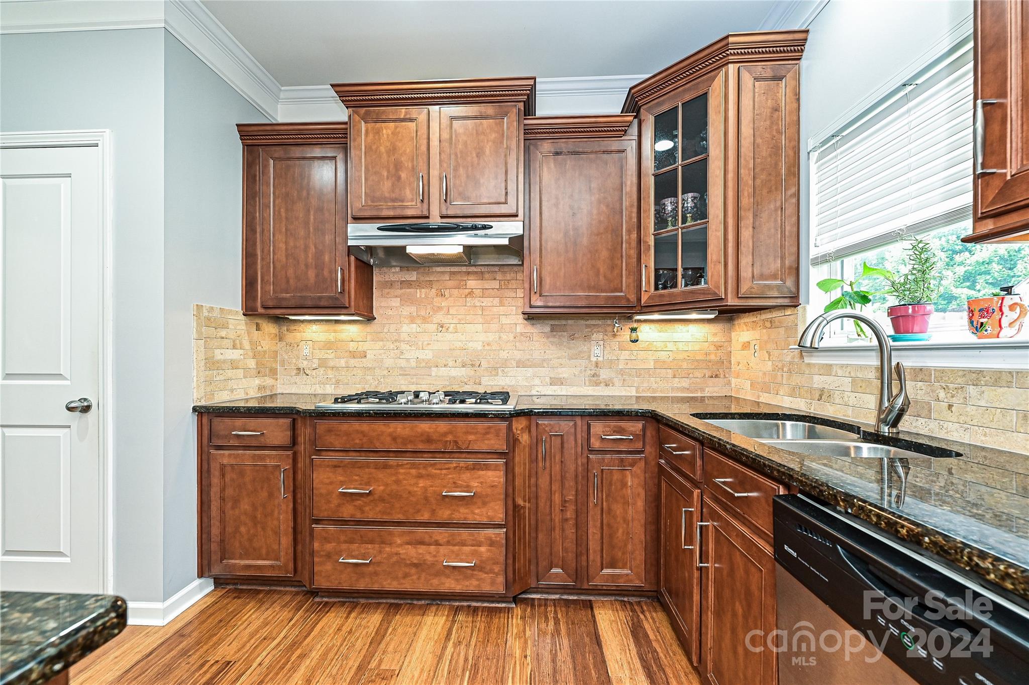 Almond Glen - Residential