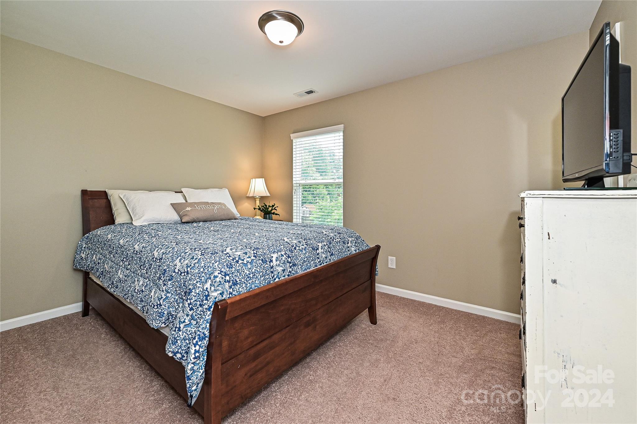 Almond Glen - Residential