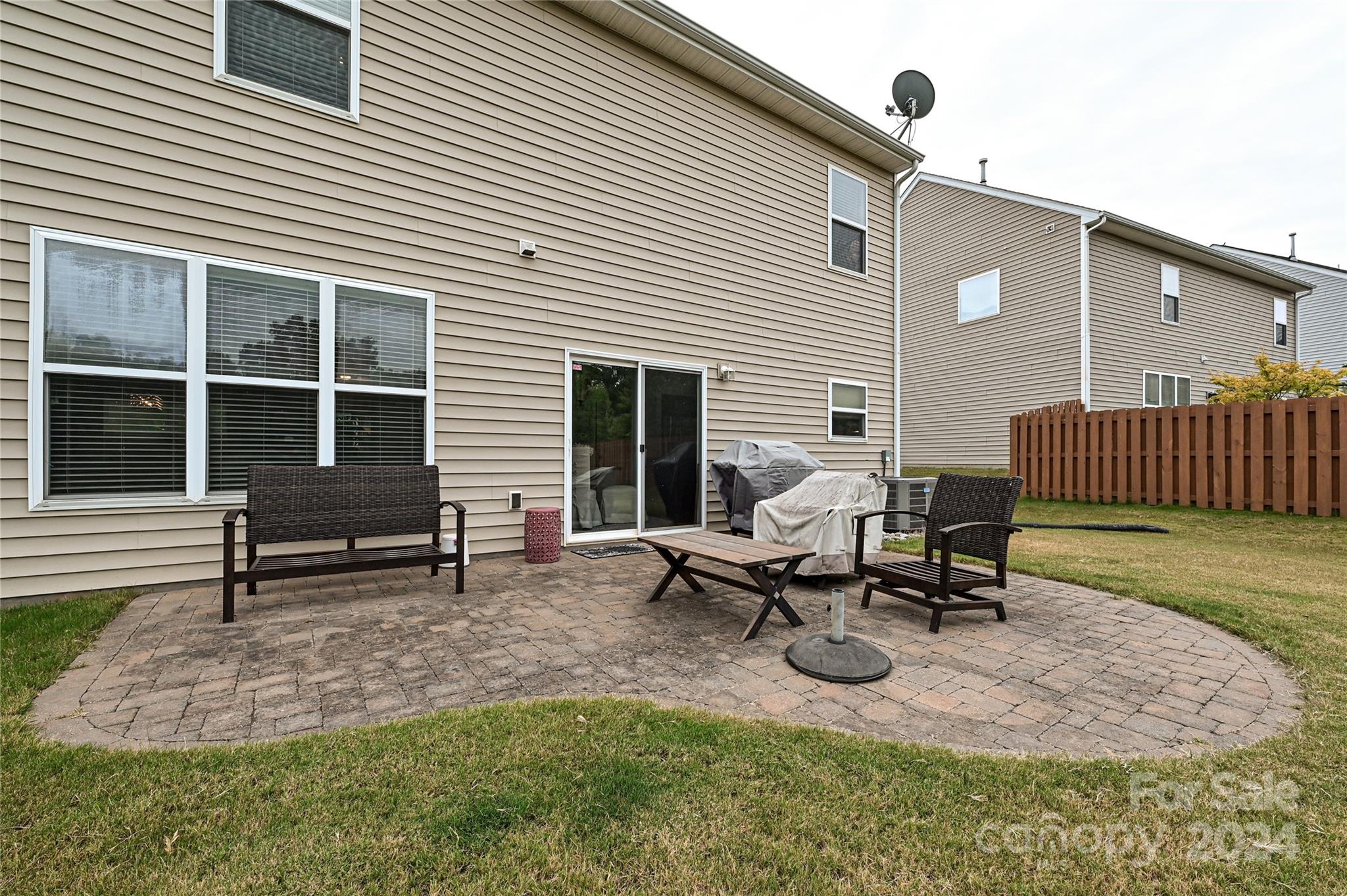 Almond Glen - Residential