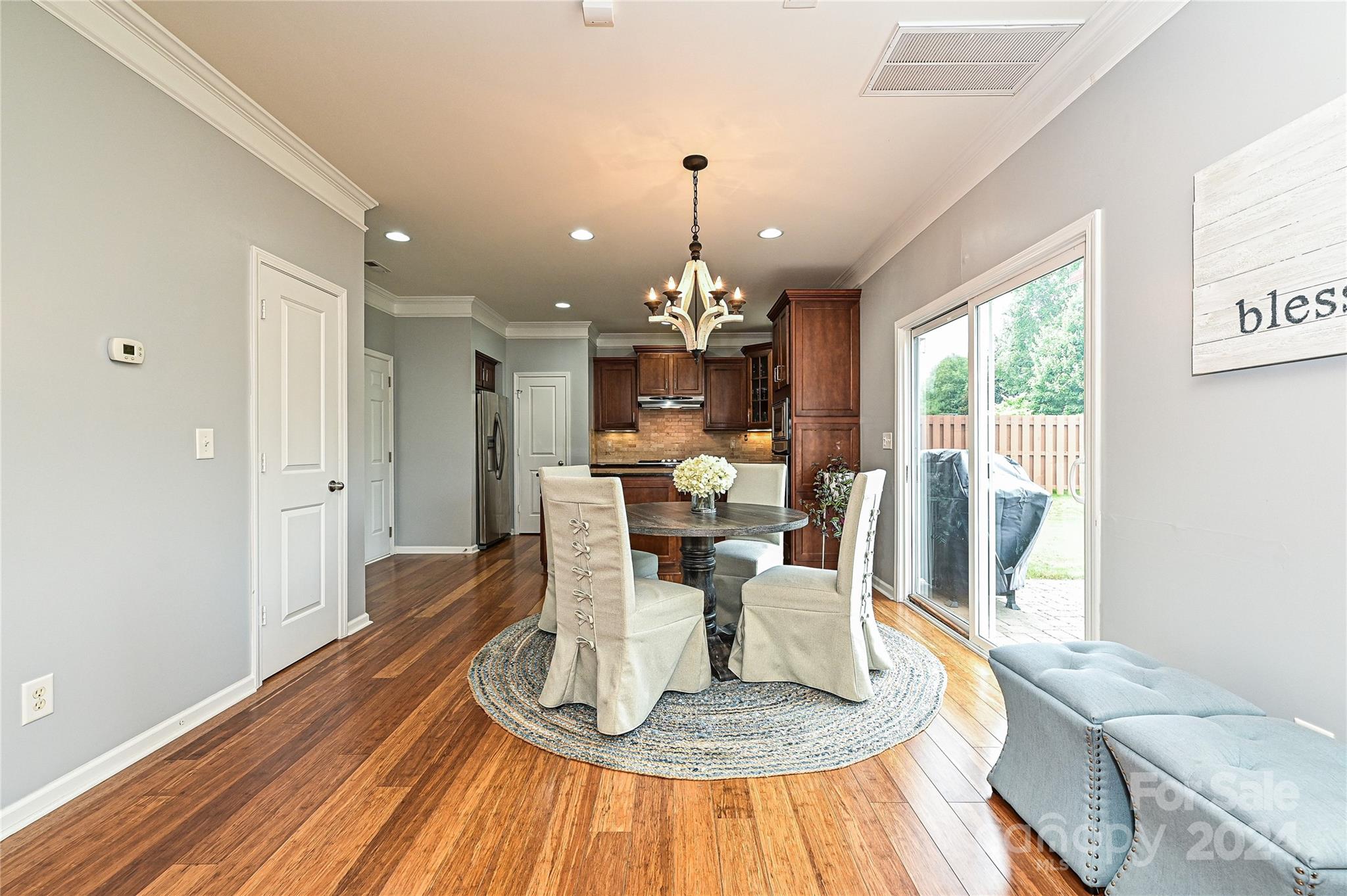 Almond Glen - Residential