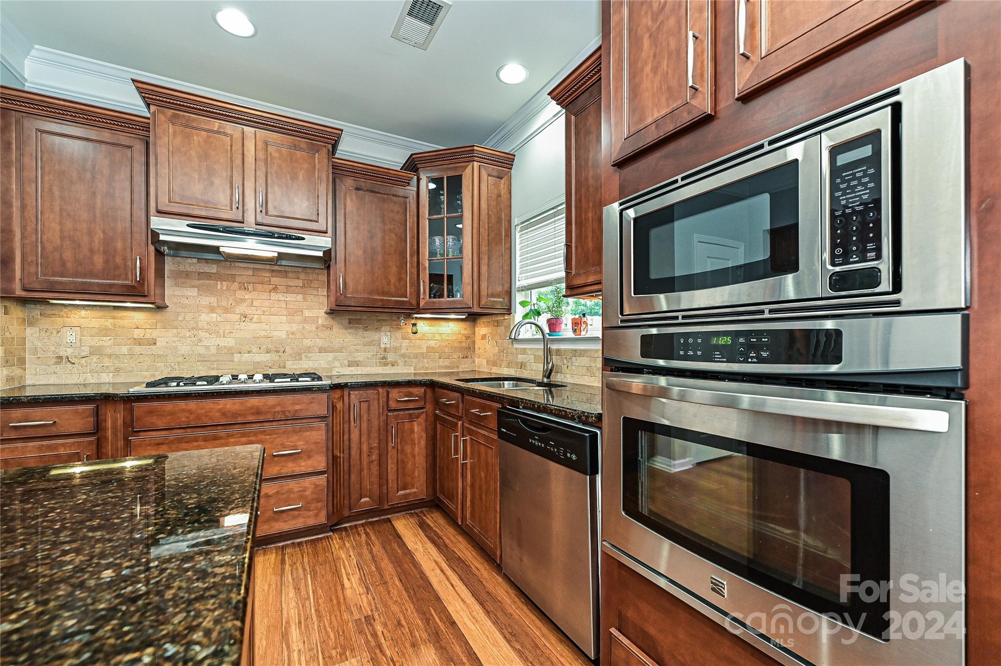 Almond Glen - Residential