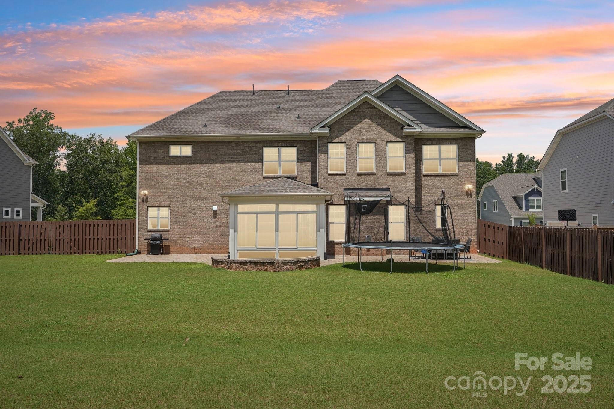 809 Brown Creek Drive