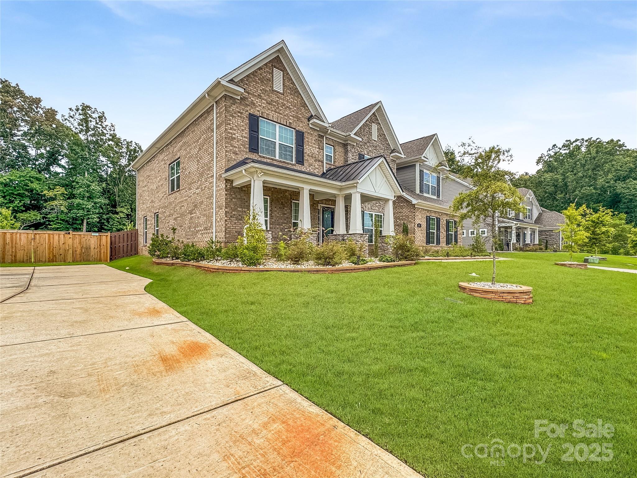 809 Brown Creek Drive