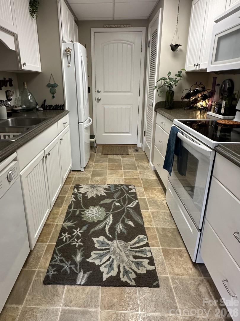 Willow Lake - Residential