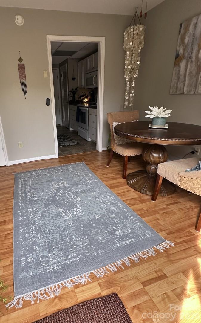 Willow Lake - Residential