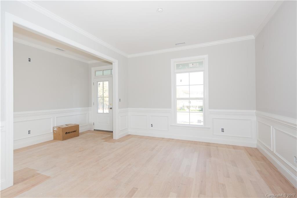 The Glynns at Carolina Crossing - Residential