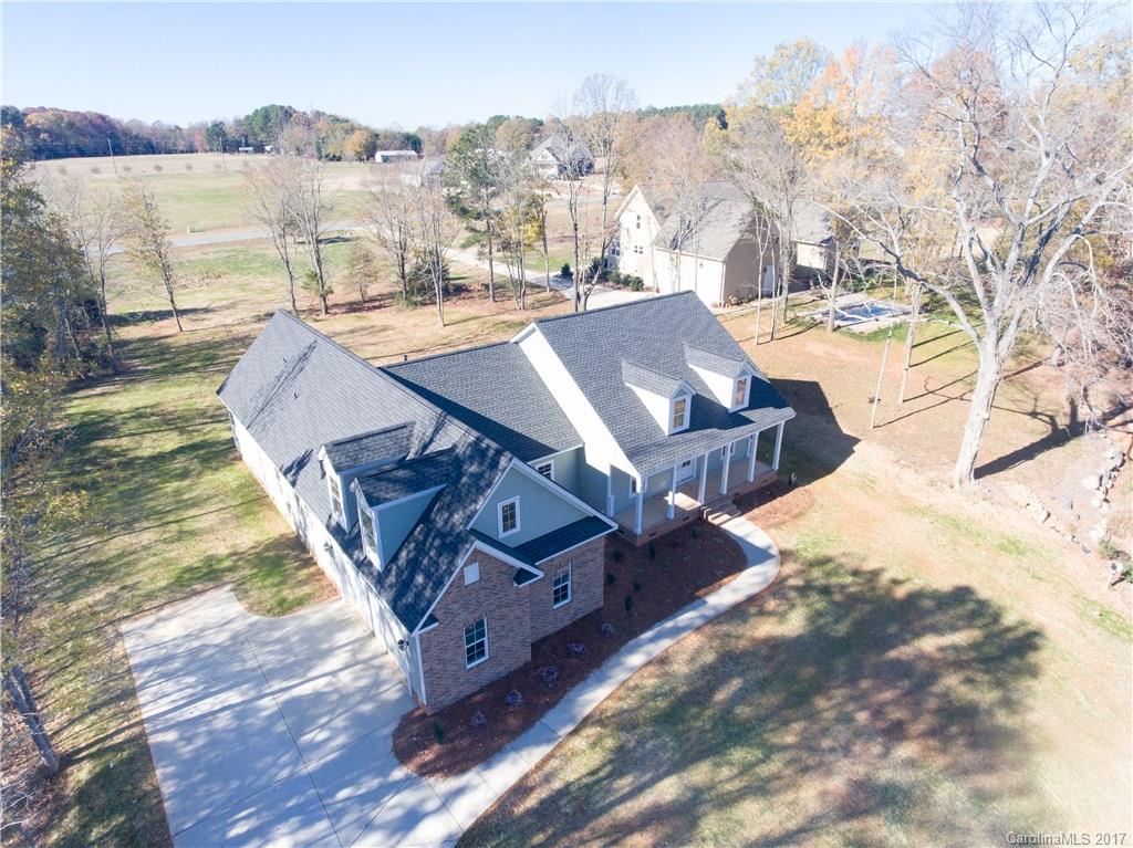 The Glynns at Carolina Crossing - Residential