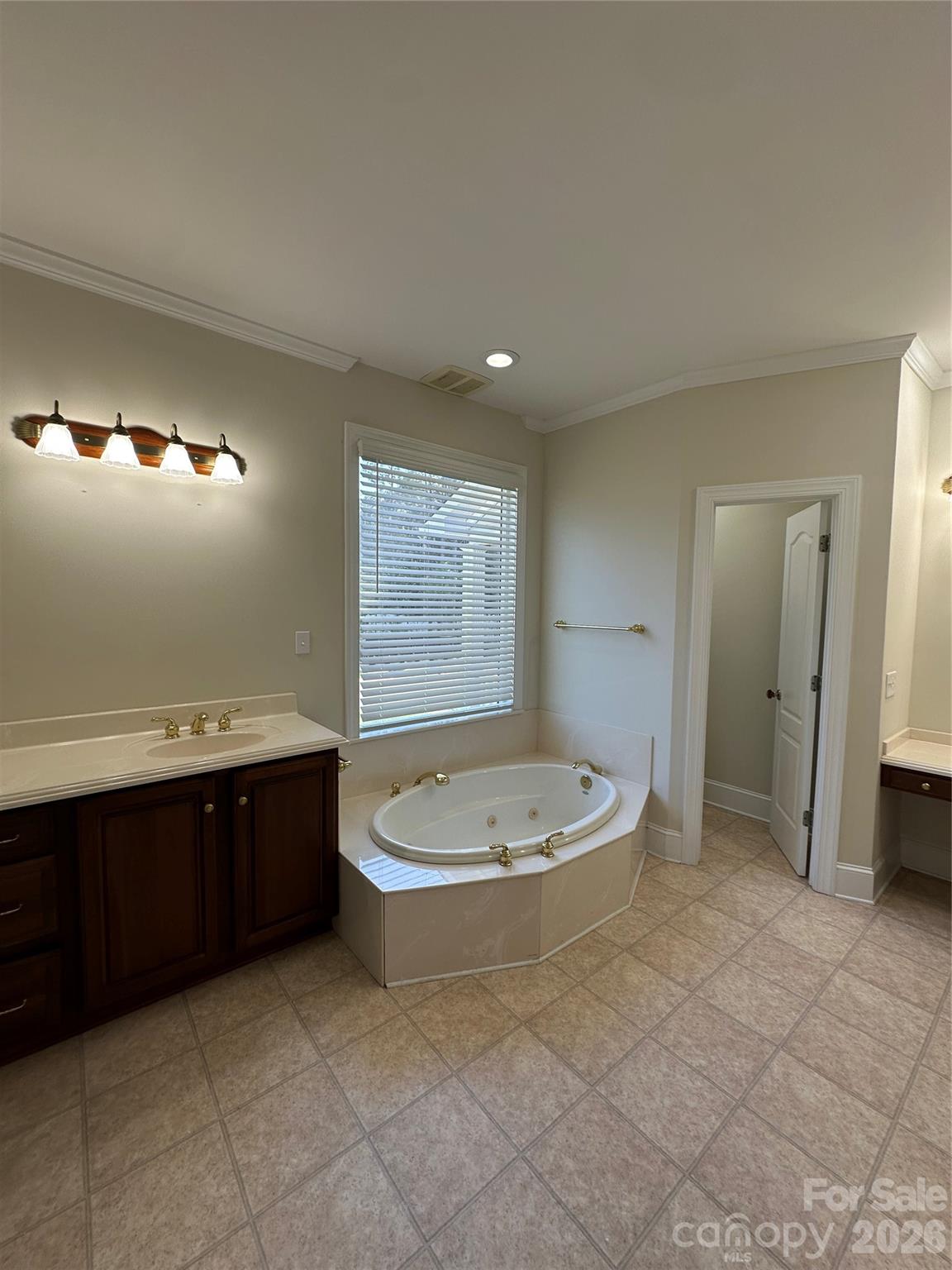 Sunset Creek - Residential