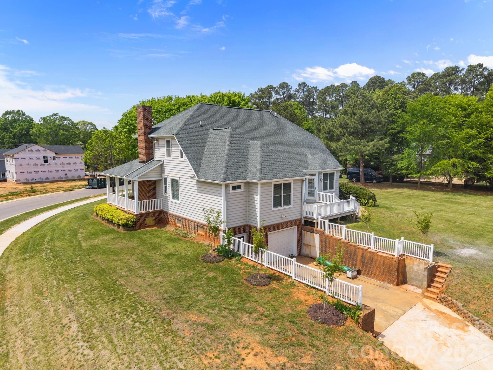 Sunset Creek - Residential