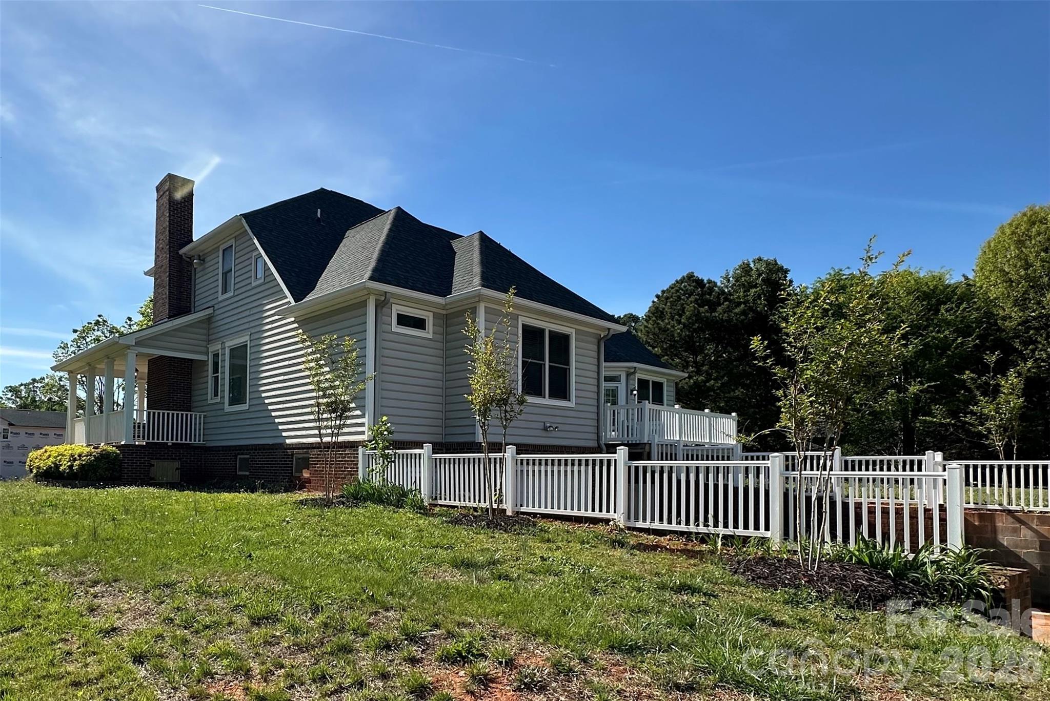 Sunset Creek - Residential