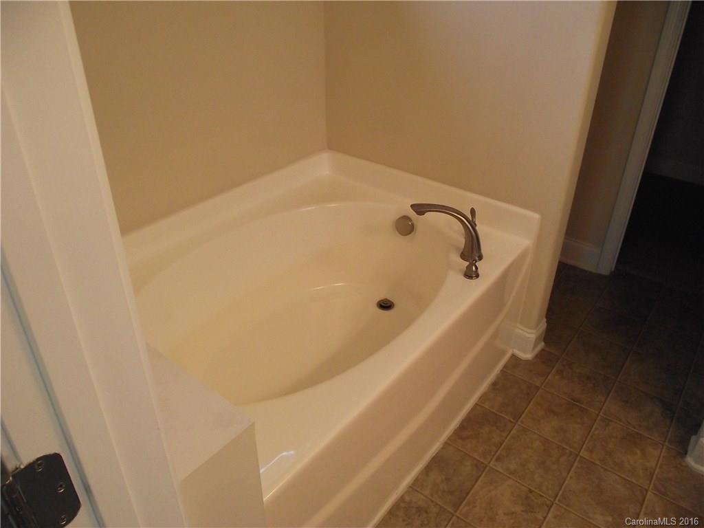 Crab Orchard - Residential Lease