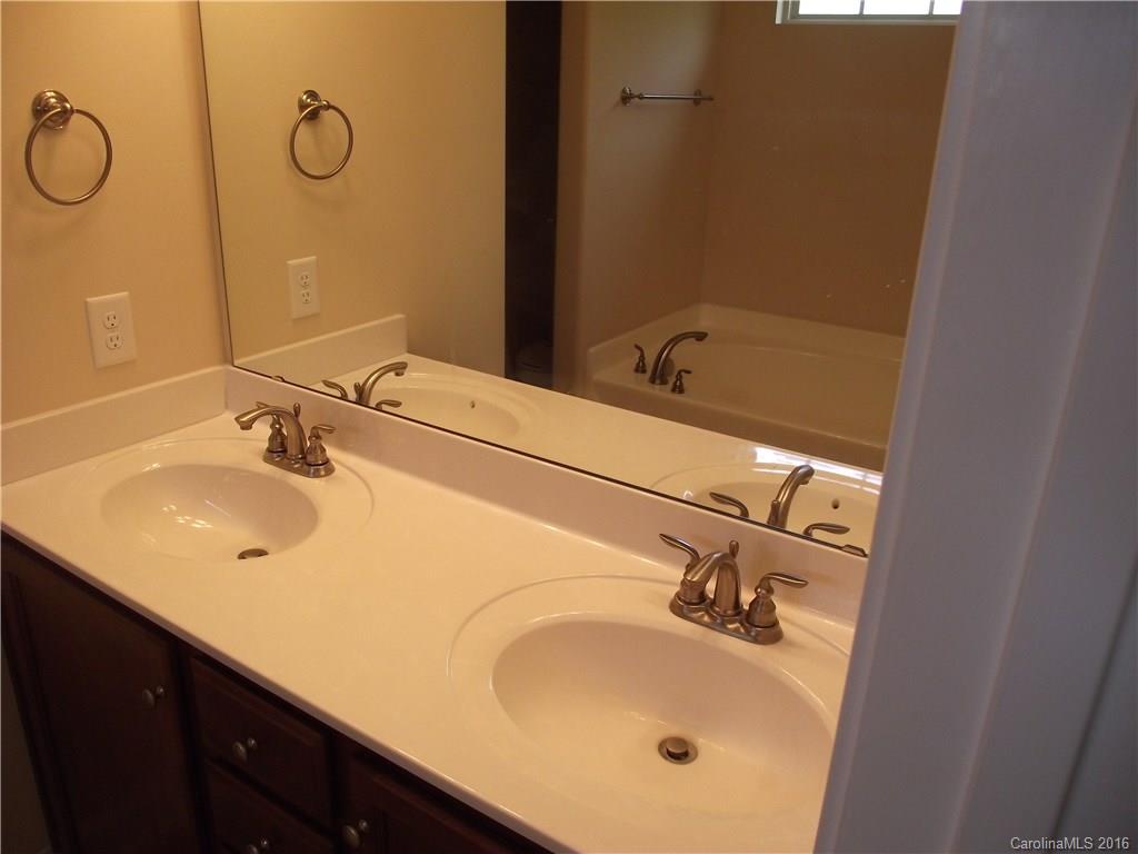 Crab Orchard - Residential Lease