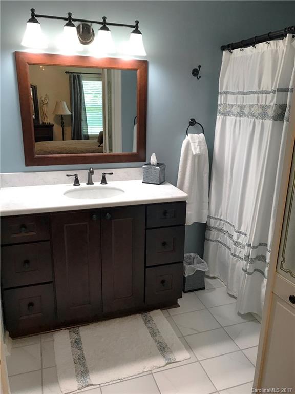 Steel Oaks - Residential