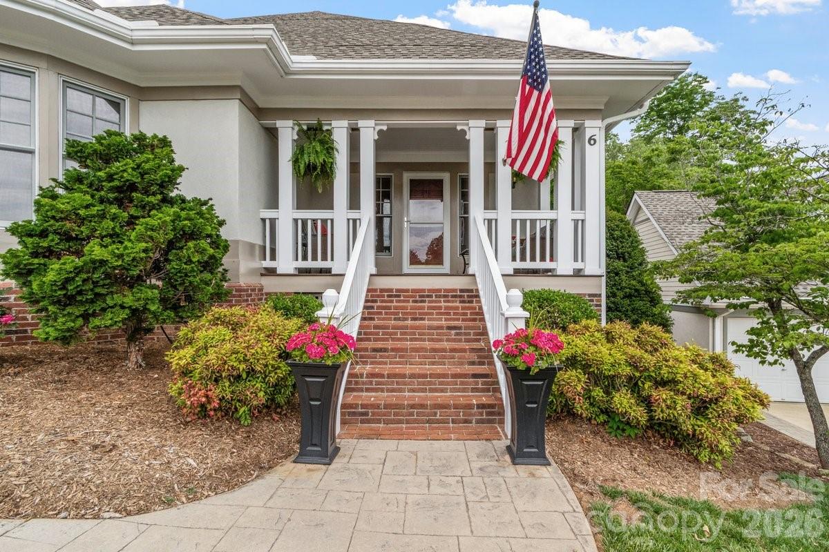 6 Creekside Way