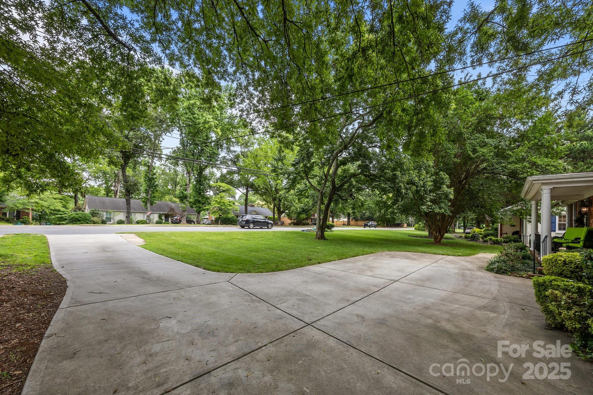 5640 Sharon Road