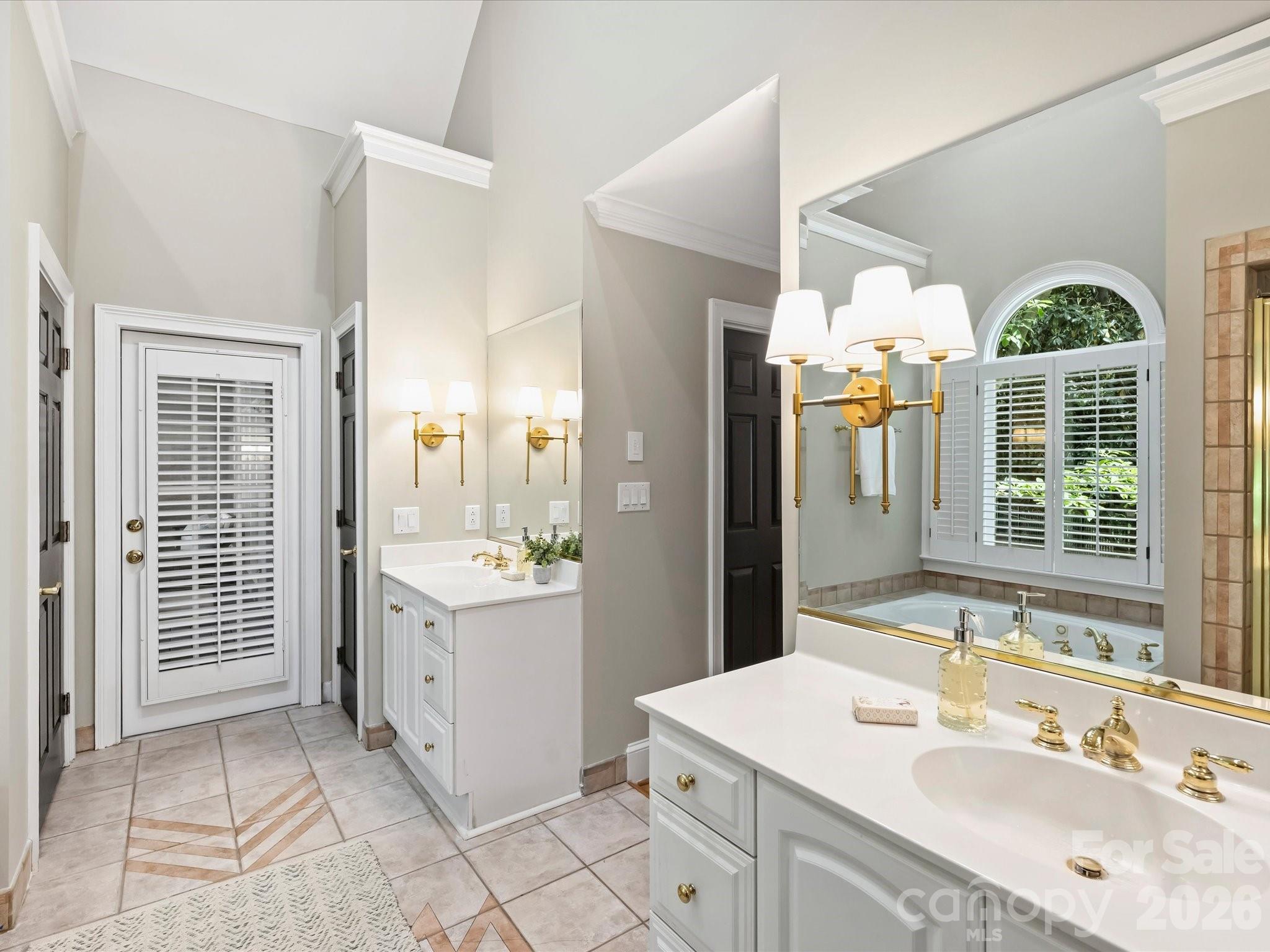 Providence Country Club - Residential