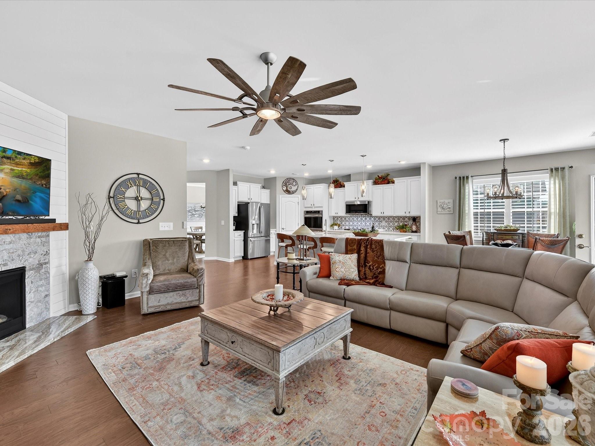 Tree Tops - Residential